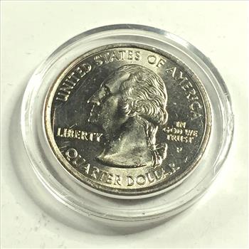 2004-P Colorized Iowa State Commemorative Quarter*Specialized Coloring*In Protective Capsule