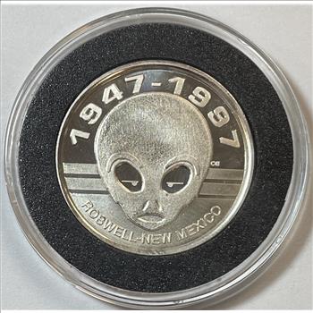 RARE 1/2 oz .999 Fine Silver 1947-1997 Alien - 50th Anniversary of UFO Crash - Roswell, NM Commemorative Coin
