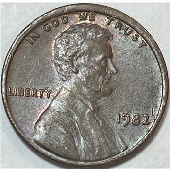 MINT ERROR 1982 Lincoln Memorial Cent Off-Center Broadstruck Error