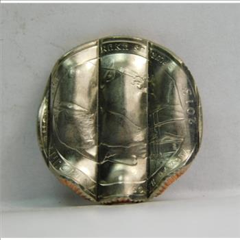 MINT ERROR - 2013 Mount Rushmore Commemorative Quarter - Waffle Coin Error