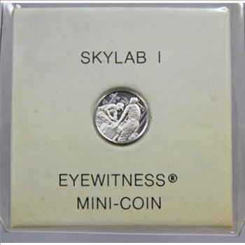 .9999 Fine Platinum 1973 PLATINUM 10mm 1.2 grams  Coin - Skylab II Eyewitness Mini Coin - Struck by the Franklin Mint to Commemorate Skylab I - In Small Red Wallet