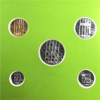 Kingdom of the Netherlands*Coin Sets of All Nations Series*8