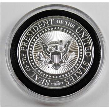 One Troy Ounce .999 Fine Silver Round*Donald Trump President of the U. S.*2020 Trump*In Capsule