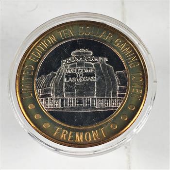 SILVER STRIKE*Fremont; Las Vegas, NV $10 Collector's Limited Edition Gaming Token*.999 Proof Silver