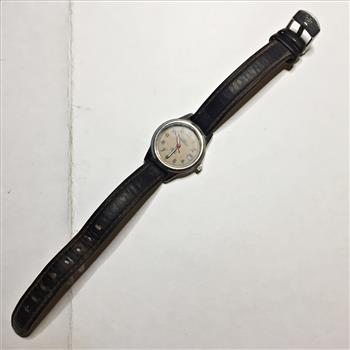 Timex Expedition Women's Wrist Watch w/Leather Band - 50 Meters Water Resistant