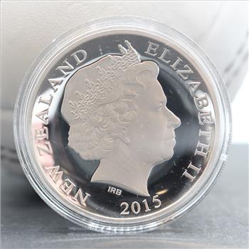 2015 1 oz Fine Silver Cricket World Cup Curved Coin in Cricket Ball Casing & COA