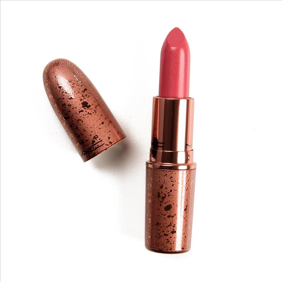 Mac Lustre Lipstick Set to Sizzle Property Room