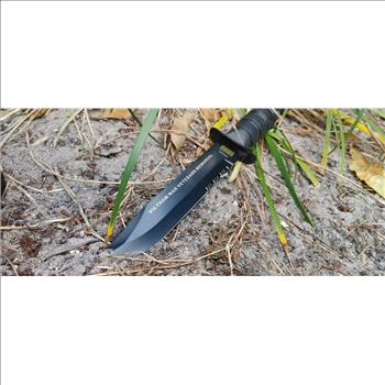 Vietnam War Veterans Memorial Plaque & Commemorative Black Survival Knife