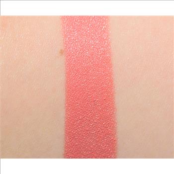 MAc Amplified Lipstick - Spotlight Me