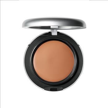 MAC Studio Fix Tech Cream to Powder Foundation NW22