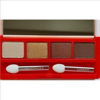 Clinique Limited Edition All About Shadoq Quad