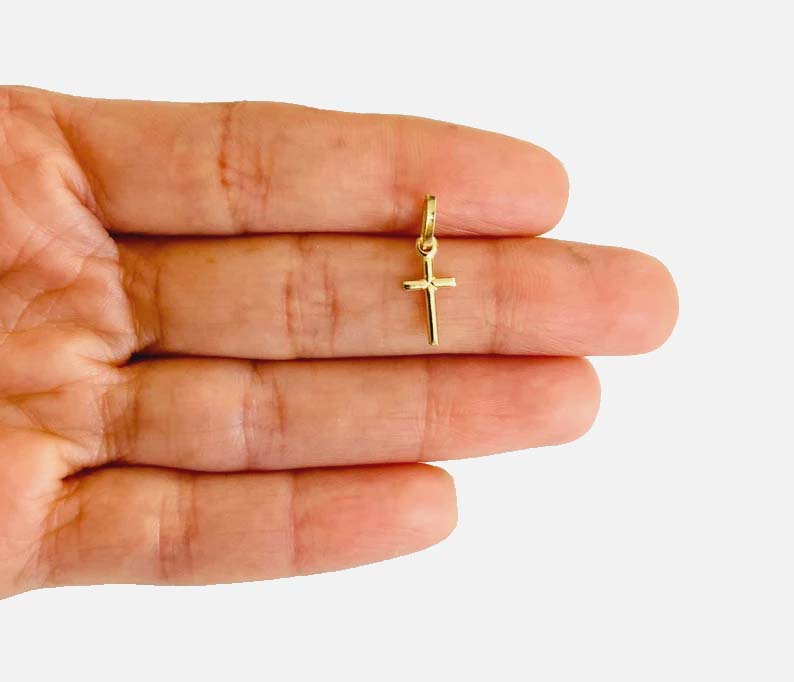 14K Yellow Gold Solid Latin Cross