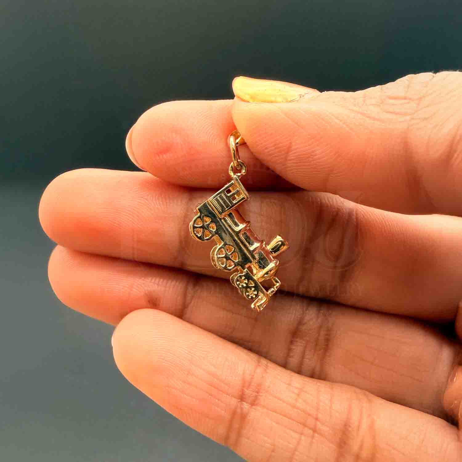 14K Yellow Gold Train Pendant