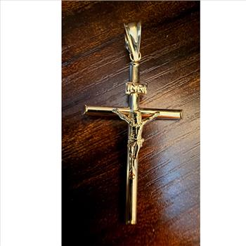 14K Yellow Gold Crucufix Pendant