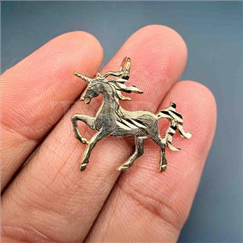 14K Yellow Gold Unicorn Pendant