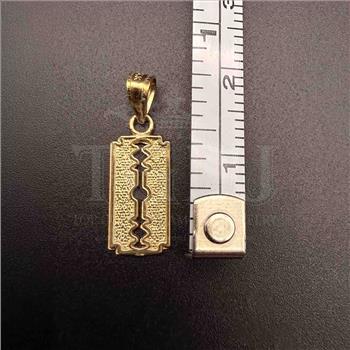 14K Yellow Gold Keyhole Pendant