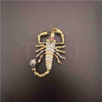 14K Tri Color Gold Scorpion Pendant