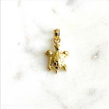 14K Yellow Gold Turtle Pendant