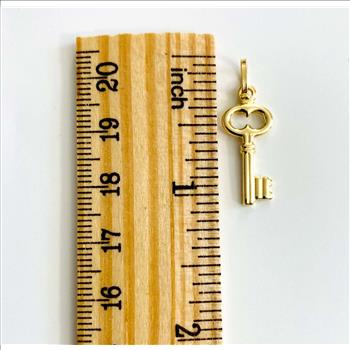 14K Yellow Gold Hollow Key Pendant
