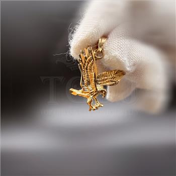 14K Yellow Gold Eagle Pendant With Yellow Gold 0.8mm Box Chain - 16 Inch