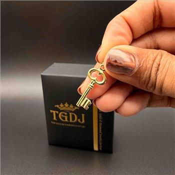 14K Yellow Gold Hollow Key Pendant