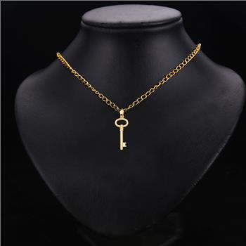 14K Yellow Gold Key to My Heart Pendant