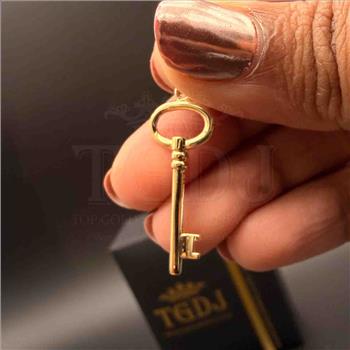 14K Yellow Gold Key Pendant
