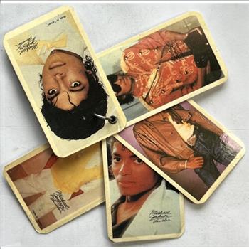 * Michael Jackson KeyChain with 5 Photo Cards (front to back) - 1 3/4