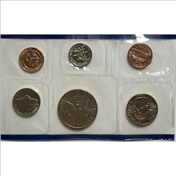 * 1991-P U.S. Uncirculated Coin Set - 5 Coins and Philadelphia Mint Token