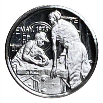 . 1973 Eye Witness Mini Coin Struck in Solid Platinum - Limited Edition Commemorative to Skylab 1 - #1161