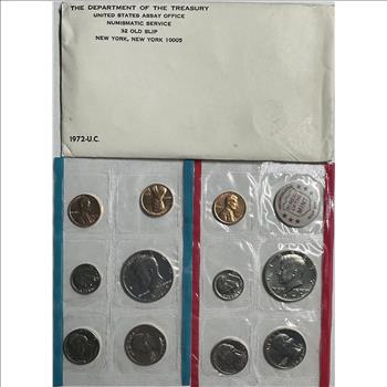 >1972 (P&D) U.S. Mint Uncirculated Coin Set-11 Coins Including (2) Kennedy Half Dollars in Original Mint Packaging w/Mint Tokens