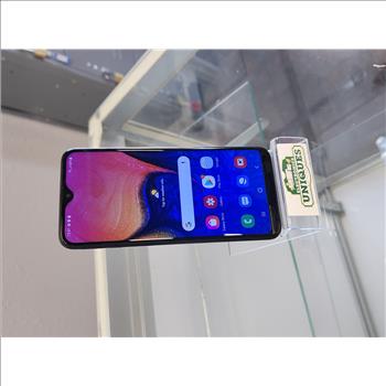 Samsung Galaxy A10e 32GB Smartphone - Unlocked