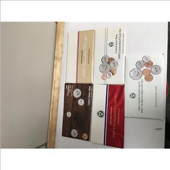 (5) United States Mint Uncirculated Coin Sets 1985-1989