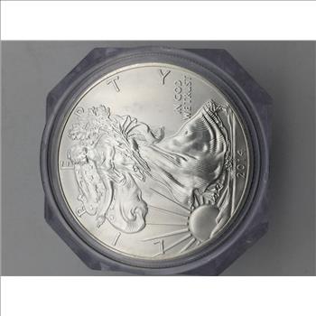 2014 American Eagle Silver Dollar Uncirculated 1oz Fine 999 Silver 