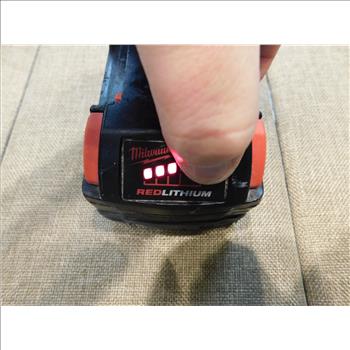 Milwaukee 2626-20 Multi Tool w/ M18 5Ah Battery 