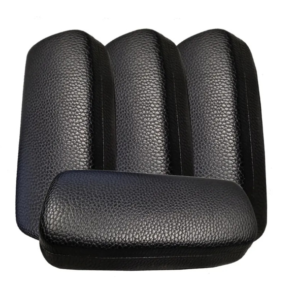 10 Pieces Designer Assorted Sunglasses and Eye Cases 