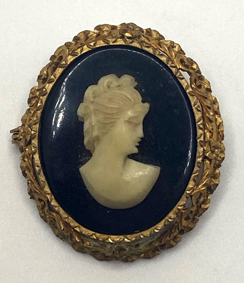 Antique Gold Victorian Lava Front Face Cherub Cameo Brooch Circa 1876