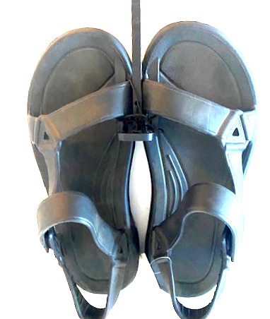 Men's Sandles Size 10