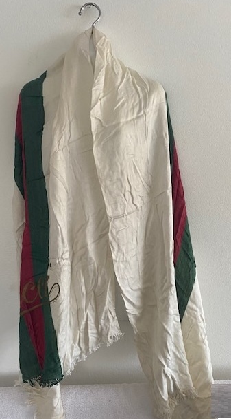 Authentic New Ivory Gucci Pashmina Scarf Unisex 