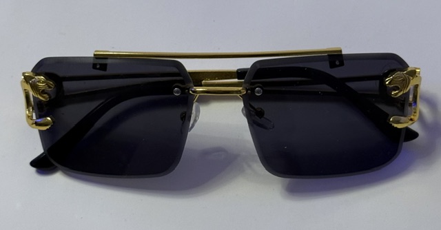 Oversized Square Sunglasses w/ Black/Gold