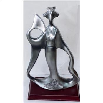 Vintage Art Deco Sculpture Figurine