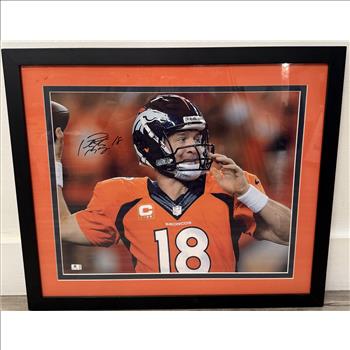 Authentic Autographed Peyton Manning Picture 26