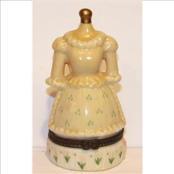 Antique Figurine w/ Opening Circa 1981