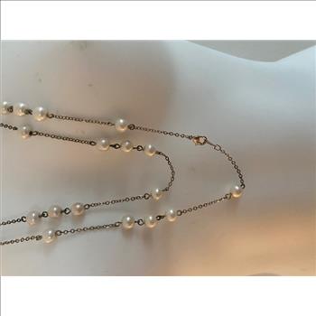 Macy's Pearl Neaclace 62