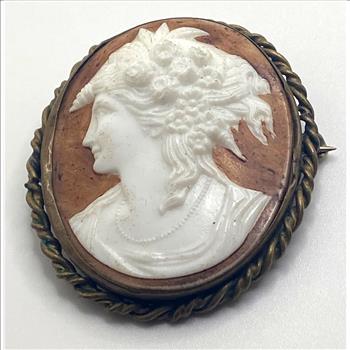 Antique Gold Victorian Lava Front Face Cherub Cameo Brooch Circa 1876