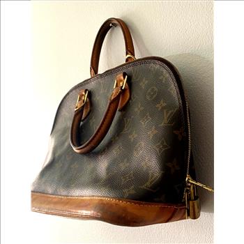 Louis Vuitton Purse