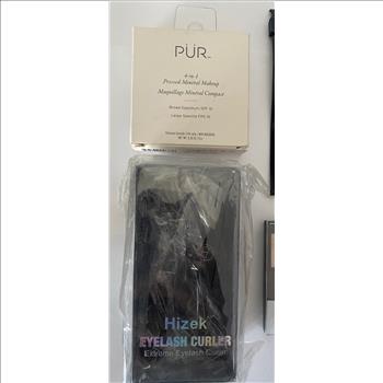 Health and Beauty Aid Women's Bulk Auction