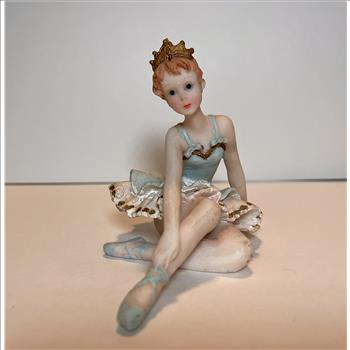 Vintage Ballerina Figurine Circa 1976