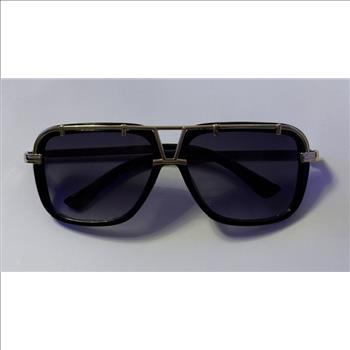 Oversized Square Sunglasses w/ Black/Gold