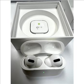 Apple Airpods Pro with Magsafe Charging Case
